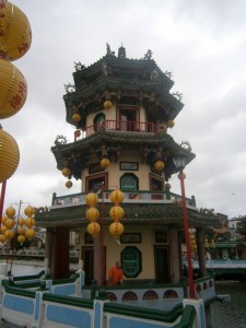 Une des pagodes du Lotus Pond